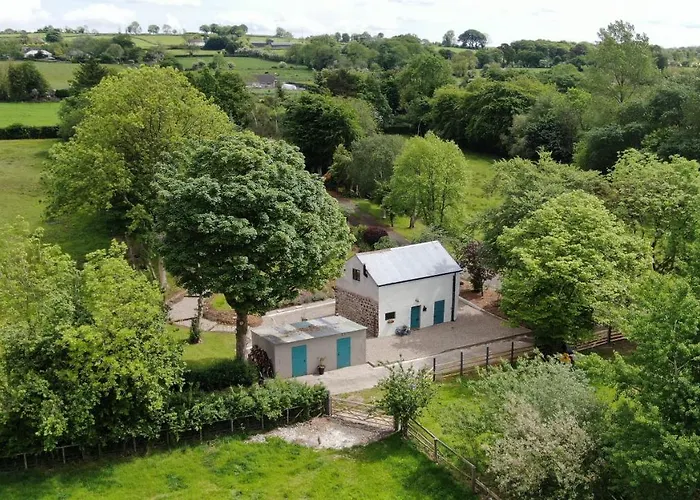 Blackshaw\'S Studio
